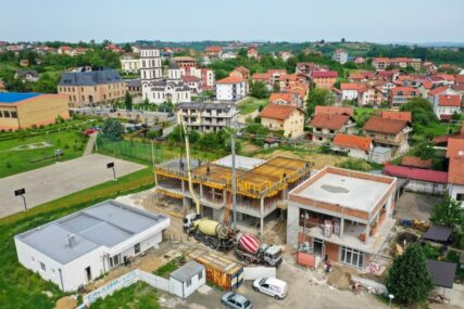Dobre vijesti za mještane Petrićevca: Nove saobraćajnice, rasvjeta i dječije igralište