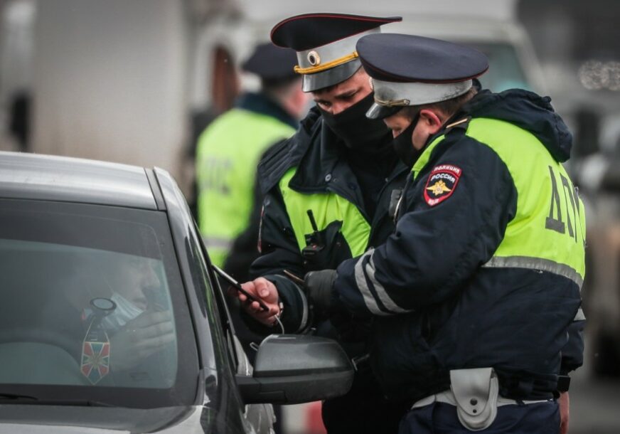 KOMŠIJE ČULE PUCNJEVE Upucao dvije žene i dijete, pa PRESUDIO SEBI