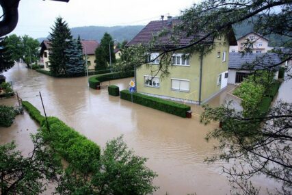 Da se ne ponove poplave iz 2014: Na red konačno stiglo uređenje obale Vrbasa