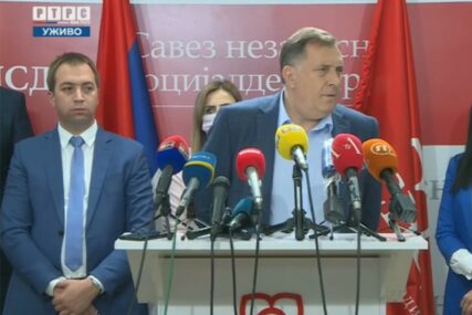 SASTANAK IZVRŠNOG KOMITETA SNSD Dodik: Potpisali smo koalicioni sporazum sa SPS