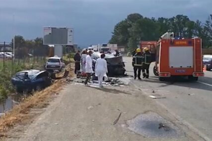 STRAVIČNI PRIZORI Švercer bježao od policije i napravio haos na putu, jedna osoba poginula, dvije teško povrijeđene