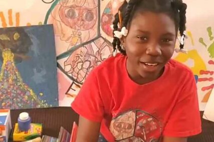 VELIKI GEST Desetogodišnjakinja za vrijeme pandemije slala paketiće djeci bez roditelja (VIDEO)