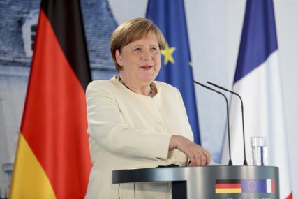 TRINAESTI PUT NA ČELU EU Zanimljive strane predsjedavanja Njemačke