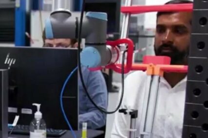 PODVIG U DANSKOJ Napravili prototip ROBOTA ZA UZIMANJE BRISEVA tokom testiranja na korona virus