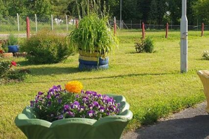 "BIRAMO NAJUREĐENIJE" Građani odlučili o najljepšem dvorištu u Banjaluci (FOTO)