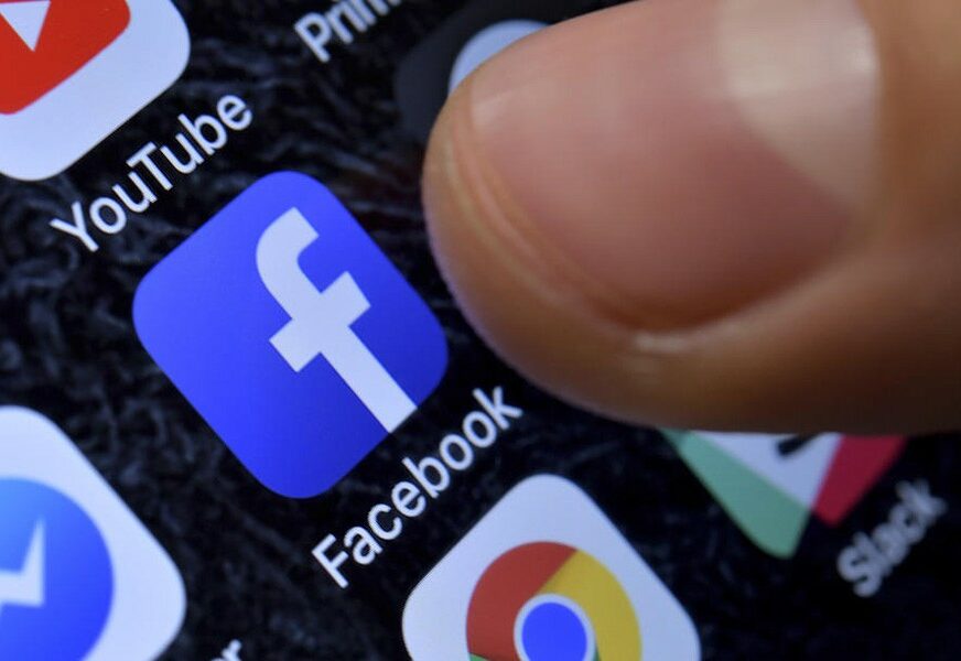 BORBA PROTIV LAŽNIH VIJESTI Fejsbuk uklanja zdravstvene grupe zbog dezinformacija