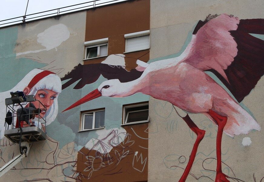 NAJLJEPŠI DOM ZA RODE Završen mural u Gradiški, pogledajte kako izgleda
