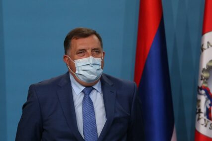 “NAJOBIČNIJI BLEFERI” Dodik tvrdi da iza izjave Cikotića stoji PODMUKLA POLITIKA Sarajeva