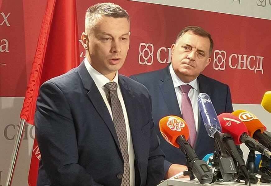 "KOALICIJA SE NIJE RASPALA" Dodik i Nešić riješili nesuglasice između SNSD i DNS