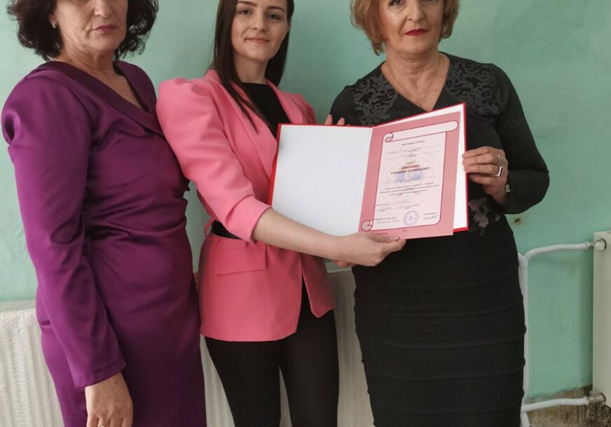 BRAVO! Đak generacije u Srednjoškolskom centru u Bileći Danica Delić  