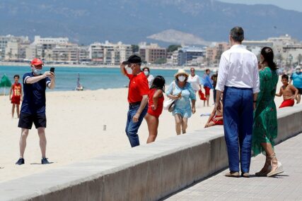 NOVE MJERE BLOKADE I U GALICIJI 70.000 ljudi u Španiji opet imaju ograničeno kretanje