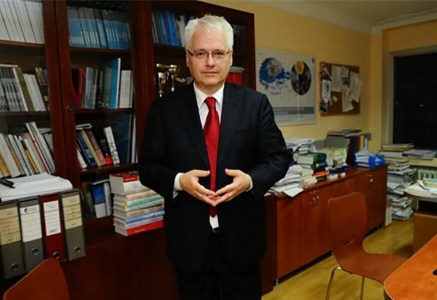 MRŽNJA PREMA SRBIMA Josipović: U Hrvatskoj je prihvaćen usklik "za dom spremni"