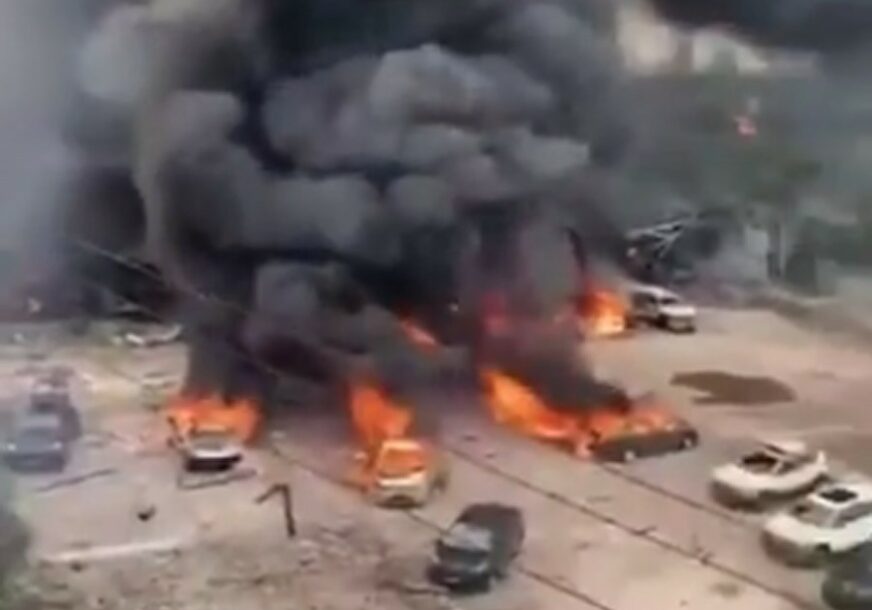 DRAMATIČNI PRIZORI IZ KINE Cisterna sa naftom eksplodirala na auto-putu, ima mrtvih (VIDEO)