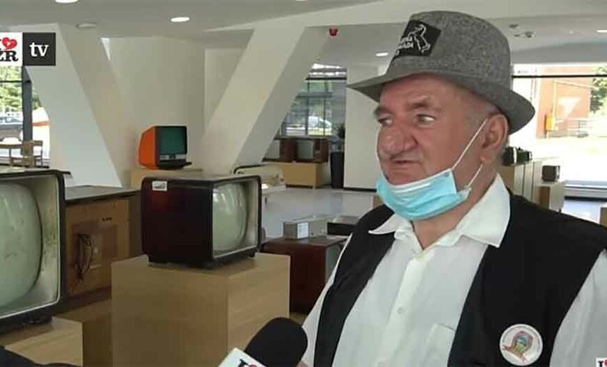 Majstor Sava 50 godina sakupljao i popravljao televizore, a sada se odlučio na OVAJ POTEZ (FOTO)