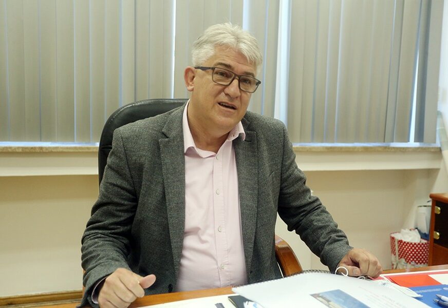 GUBITNIK DANA Mladen Krekić