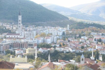 Mostarci ipak nisu dobili novog gradonačelnika, SDA napustila sjednicu: Novo odlučivanje 10. februara