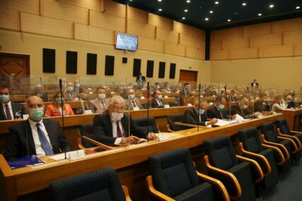 SVI U BIH DA URADE ISTO Omudsmeni pozdravili usvajanje zakona o suđenju u razumnom roku u Srpskoj