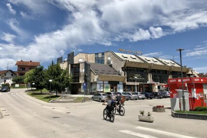 IZGUBIO BITKU SA KORONOM Preminuo starješina Vatrogasne jedinice u Prnjavoru