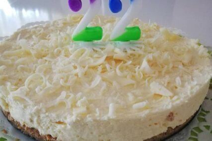 KREMASTA VANIL-PLAZMA TORTA Najkremastija, najslađa i najbrža