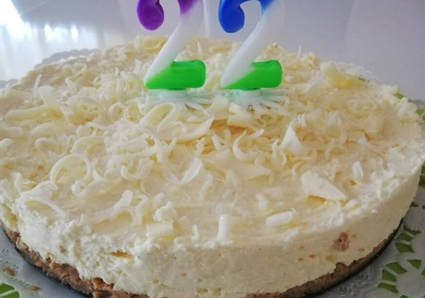 KREMASTA VANIL-PLAZMA TORTA Najkremastija, najslađa i najbrža