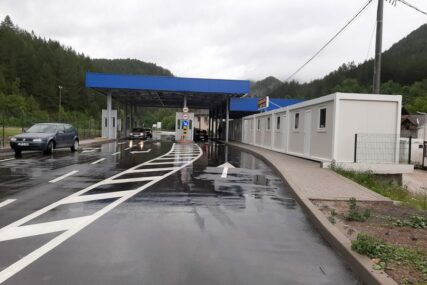 ZA REKONSTRUKCIJU IZDVOJENO 830.000 KM Pušten u rad granični prelaz Vardište između BiH i Srbije