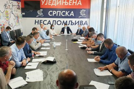 NA IZBORIMA SA SAMOSTALNIM LISTAMA Ujedinjena Srpska ima četiri kandidata za načelnika