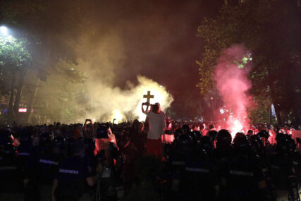 PROCESUIRANO 25 DEMONSTRANATA U BEOGRADU Još se utvrđuju identiteti drugih vinovnika