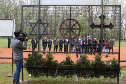 Pomen žrtvama ustaškog logora Jasenovac 8. maja u Donjoj Gradini