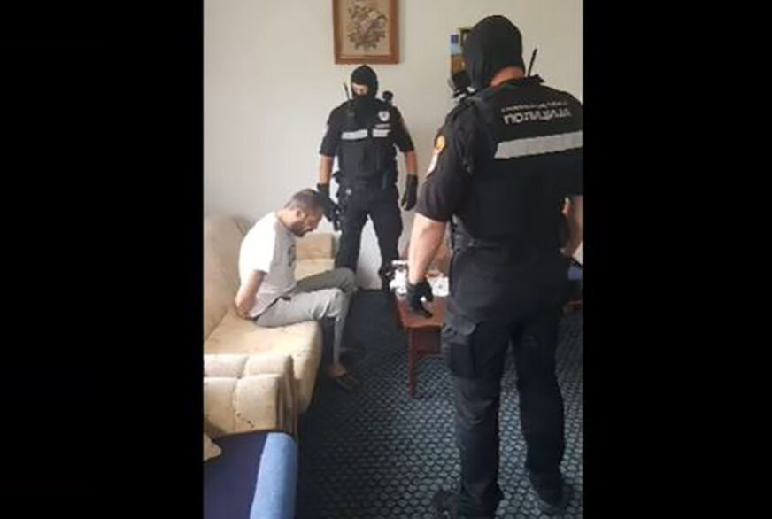 OSUMNJIČEN ZA UBISTVO STEFANA ŠAROVIĆA Evo kako je policija uhapsila Nikolu Ivovića (VIDEO)