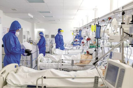POVEĆANJE BROJA ZARAŽENIH DONIJELO VELIKE PROBLEME Eksperti odlučuju o strategiji za spas bolnica