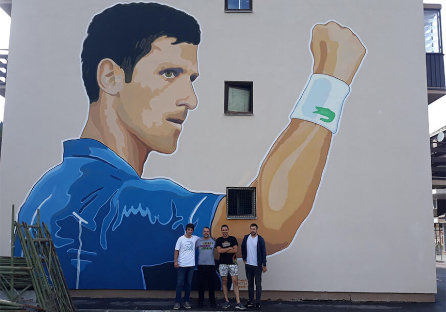 NOLE OD OSAM METARA Mural u čast najboljem teniseru svijeta u Trnovu