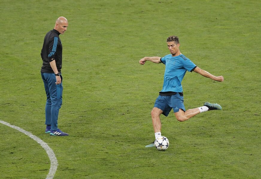 TRANSFER BOMBA OD KOJE STAJE DAH Ronaldo i Zidan zajedno u Njukaslu