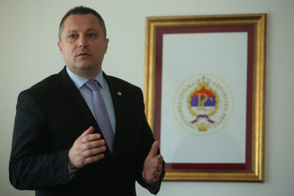 Zaključivali ugovore o djelu za REDOVNE POSLOVE: Mišljenje s rezervom za Petričevićevo ministarstvo
