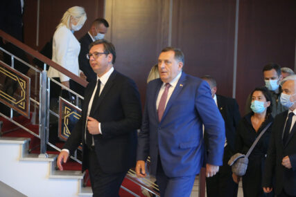 DODIK PORUČUJE “U dokumentu dostavljenom Vučiću nema nikakvih skrivenih namjera”