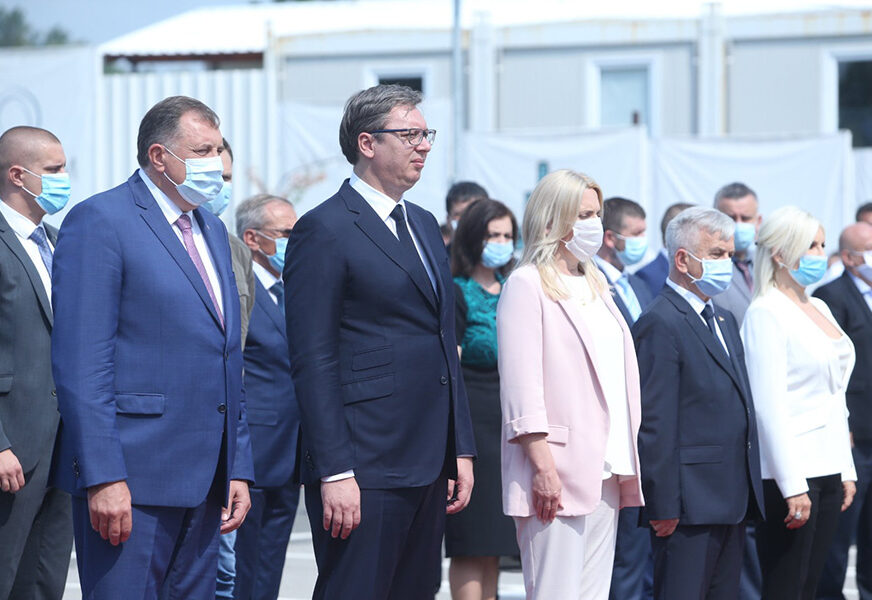 PONOSNI SMO NA SVAKI USPJEH Vučić: Srbija za tri godine Srpskoj doznačila 59,2 miliona evra
