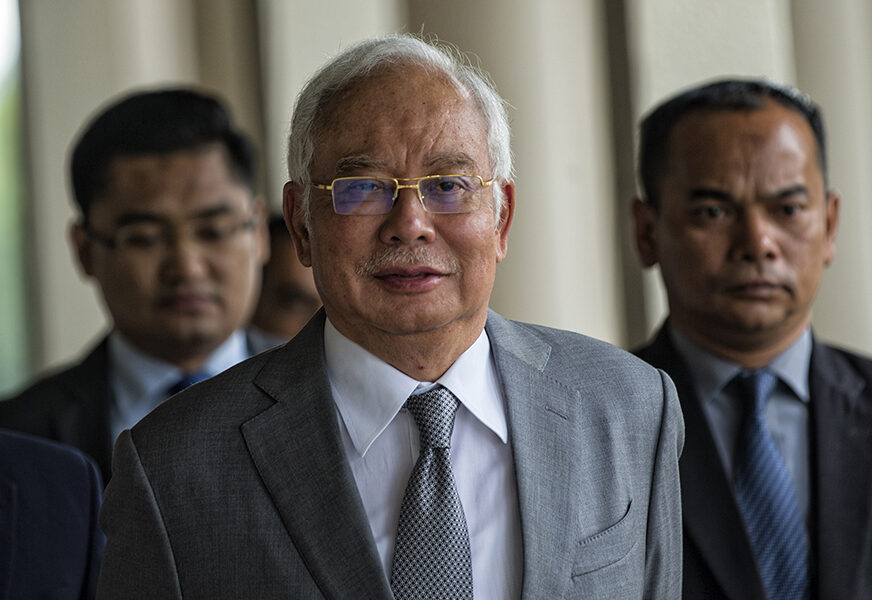 EPILOG JEDNOG OD NAJVEĆIH SKANDALA Bivši premijer Malezije proglašen krivim za KRAĐU MILIJARDI