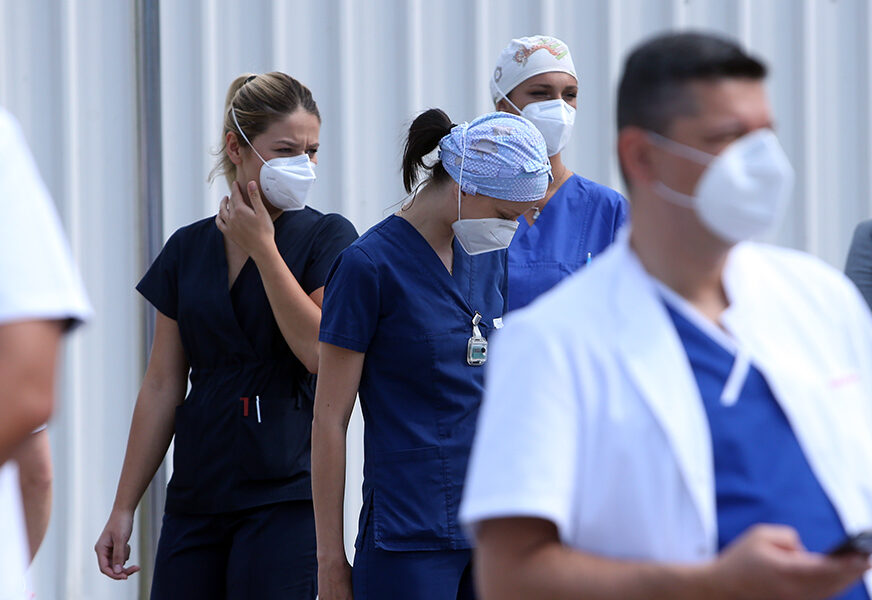 “NIKO NEĆE BITI BEZ ZAŠTITE, ALI NISMO ODGOVORNI” Zdravstveni radnici HNK stupaju u generalni štrajk