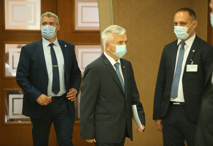 Čubrilović pozvao na hitne konsultacije: Sastanak političkih lidera Srpske u ponedjeljak