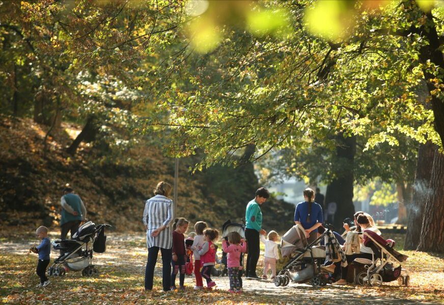 Grana u Parku „Mladen Stojanović“ uklonjena: Povrijeđene osobe van životne opasnosti