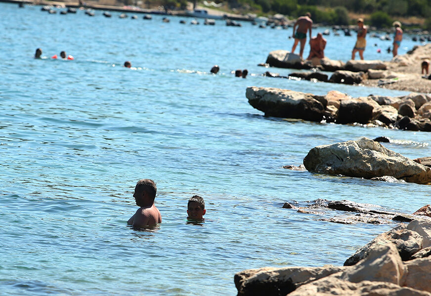 Hoće li pasti rekord: Ovako nešto se ne pamti, more u Hrvatskoj "proključalo"