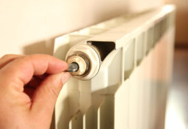 Biti snalažljivi i uštedjeti električnu energiju: Kako održati kuću toplom za vrijeme hladnih dana