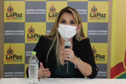 OPASNA BOLEST NE BIRA Predsjednica Bolivije pozitivna na korona virus
