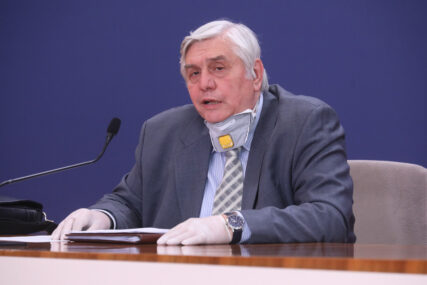 “NIJE TRENUTAK ZA PROSLAVE” Dr Tiodorović ističe da je važno da građani izdrže borbu sa NOVIM TALASOM