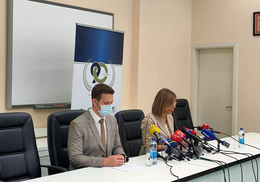 JEDAN PACIJENT IZGUBIO BITKU SA ZARAZOM U Srpskoj još 76 osoba POZITIVNO na korona virus