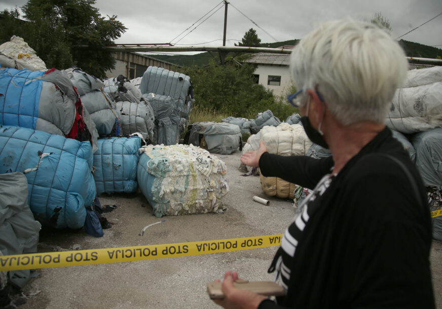 POTREBNO NAJMANJE 14 ŠLEPERA Runić: U toku odvoz nelegalno deponovanog otpada iz Italije