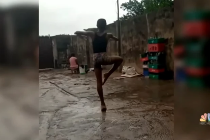 Plesao na kiši i sanjao snove: Bosonogi dječak dobio stipendiju i polako osvaja svijet (VIDEO)