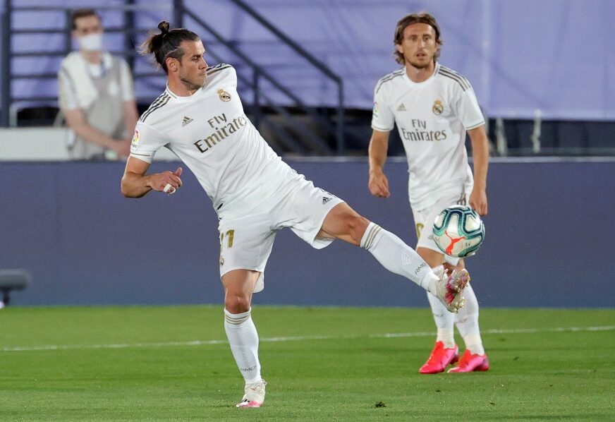 RIZIKUJE ODLAZAK NA EVROPSKO PRVVENSTVO Bejl neće da se odrekne novca, ostaje u Real Madridu