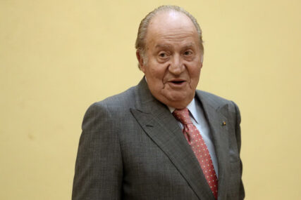 “KOMPROMITOVANA MONARHIJA” Bivši kralj napušta Španiju zbog istrage o korupciji
