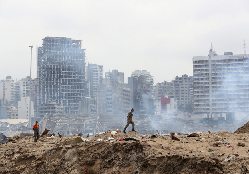 ZA ŽRTVAMA SE JOŠ TRAGA Eksplozija u Bejrutu stvorila krater DUBOK 43 METRA