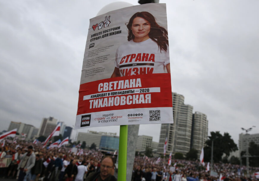 "CILJ SU NOVI IZBORI" Tihanovskaja očekuje početak DIJALOGA SA LUKAŠENKOM